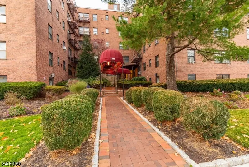 130 Orient Way #3D, Rutherford, NJ 07070 - Image #2