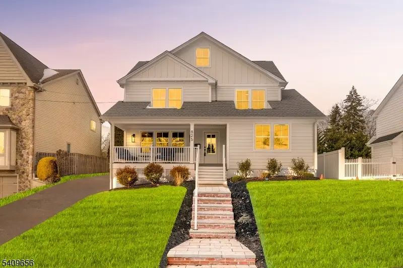 825 Grant Ave, Westfield, NJ 07090 - #1