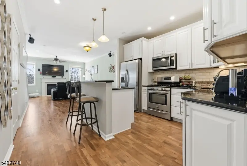 334 Winthrop Dr, Nutley, NJ 07110 - #3