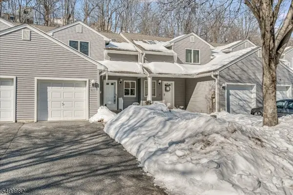 63 Meadow Pond Rd, Hardyston Twp., NJ 07419