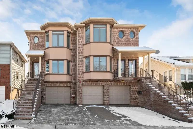 682 Greeley Ave #A, Fairview, NJ 07022 - #2