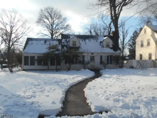 52 E Sumner Ave, Roselle Park Boro, NJ 07204