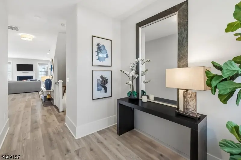 34 Aspen Dr, Cedar Grove, NJ 07009 - #3