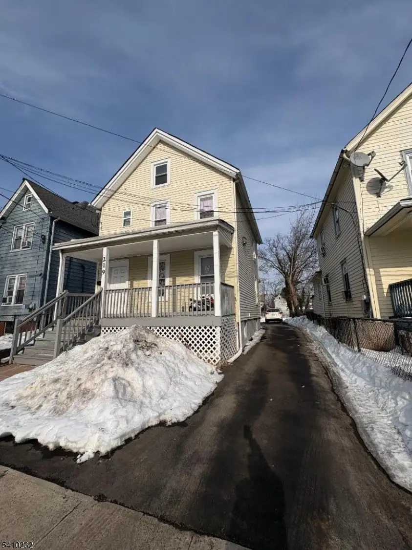 219 Stebbins Pl, Plainfield, NJ 07063 - #2