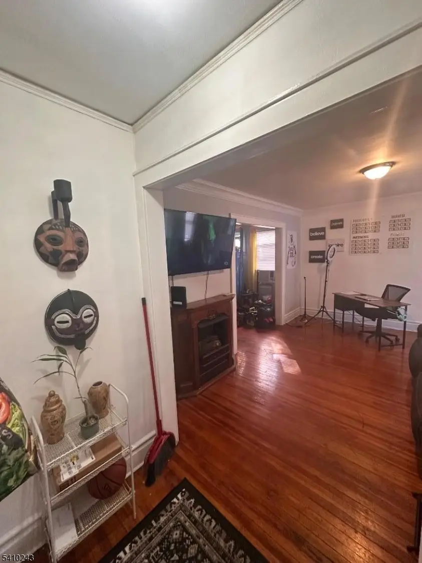 288 Pomona Ave, Newark, NJ 07112 - Image #3