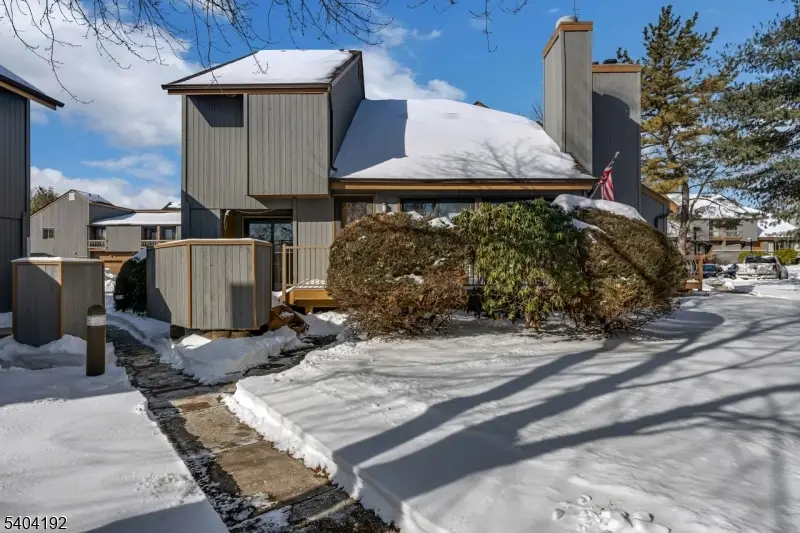 85 Sycamore Ct Ondo, Bernards, NJ 07920 - #1