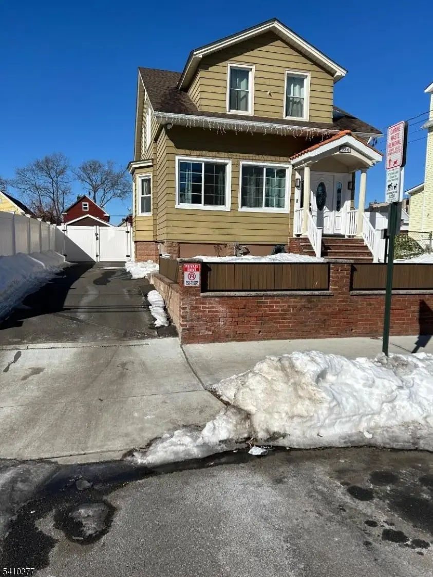 934 Monroe Ave, Elizabeth, NJ 07208 - #1