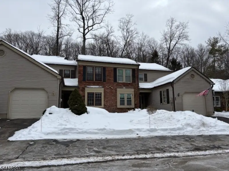 109 Goldfinch Dr, Allamuchy Township, NJ 07840 - #1