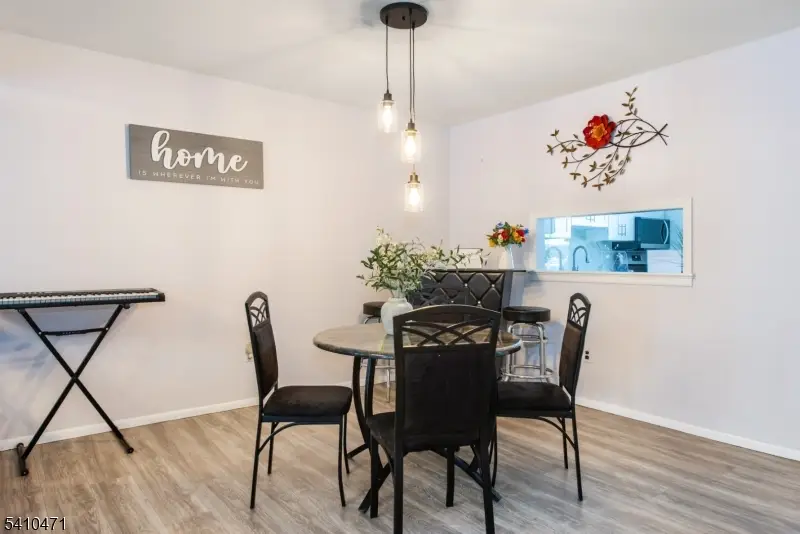 25 Chelsea Way, Finderne, NJ 08807 - #2