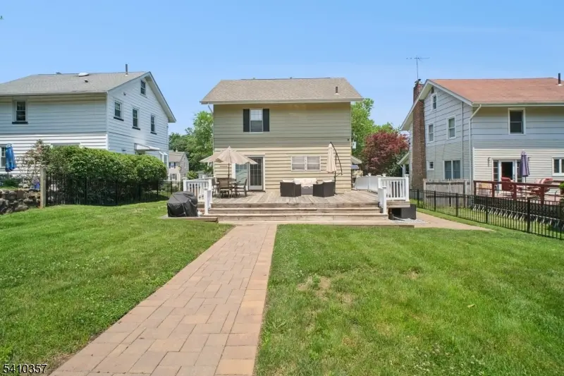 122 Westover Ave, West Caldwell, NJ 07006 - #2