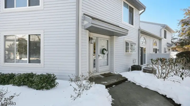 3215 Park Pl, Springfield, NJ 07081 - Image #1