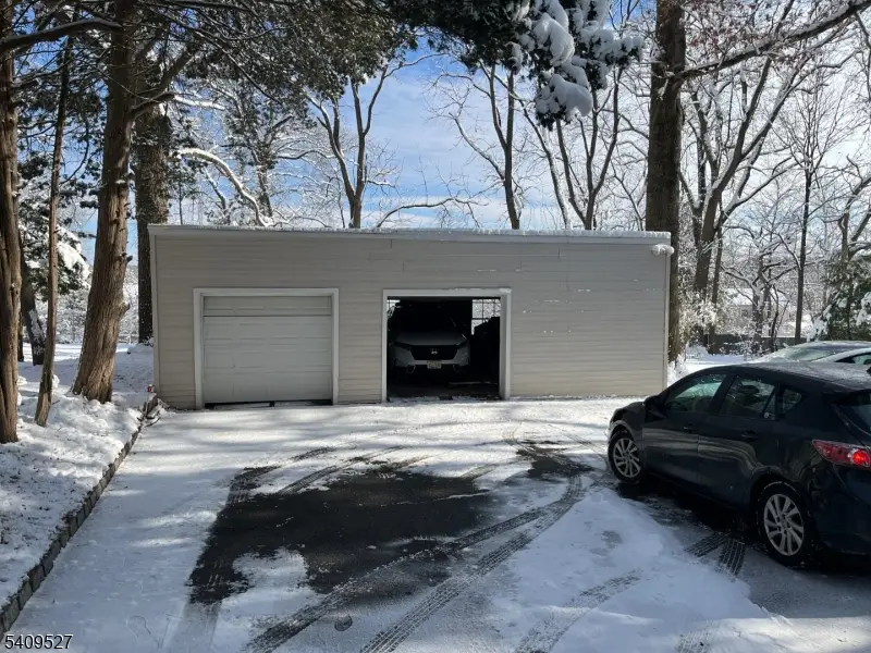 95 Hillside Ave, Livingston, NJ 07039 - #3