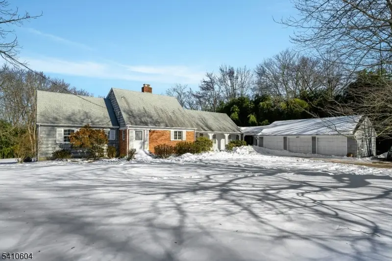 29 Village Rd, Harding Township, NJ 07976 - #1