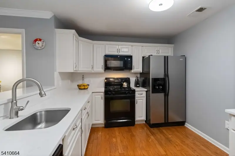 3104 Peer Pl, Denville, NJ 07934 - Image #1