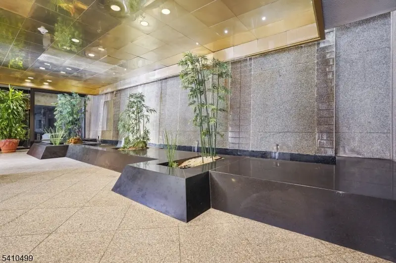 2 Claridge Dr #1FW, Verona, NJ 07044 - #2