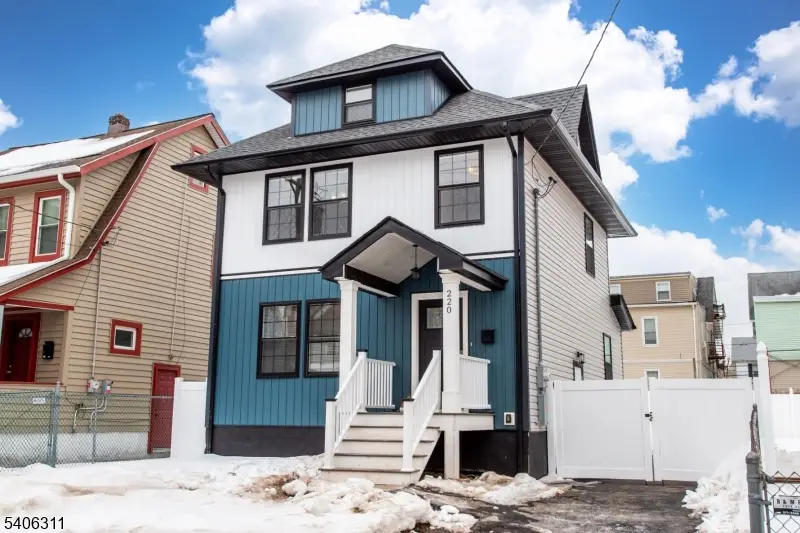 220 Vermont Ave, Irvington, NJ 07111 - #2