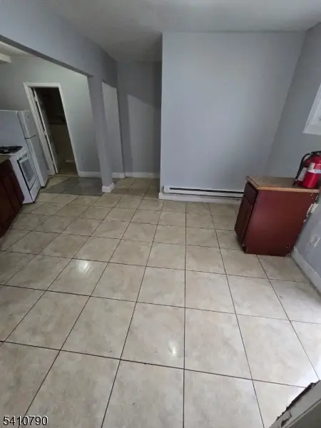 588 S 10th St, Newark, NJ 07103 - #3