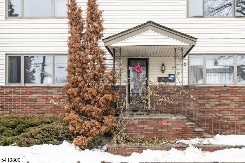 713 Dennis Pl, Linden, NJ 07036 - #3