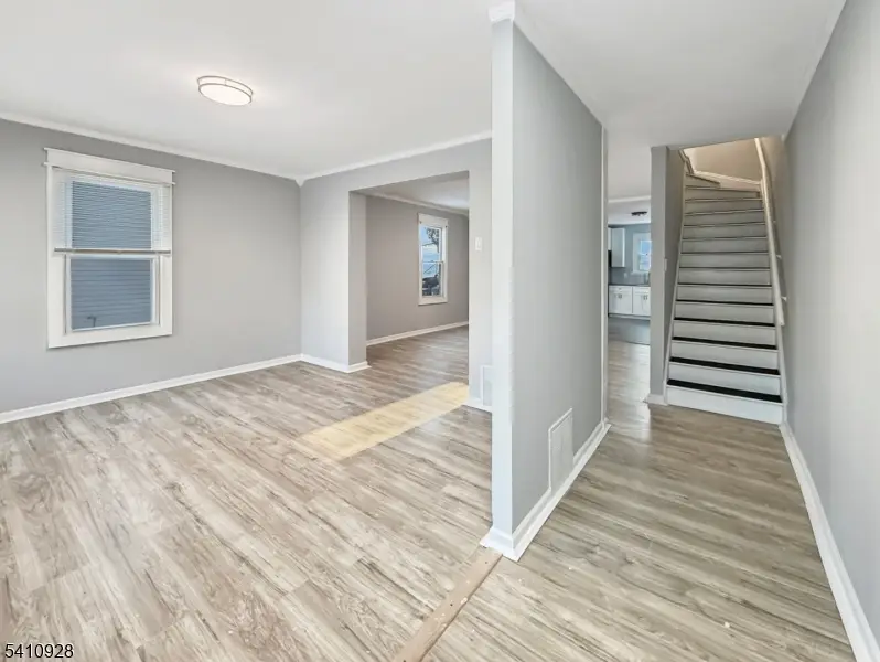 564 Warren St, Phillipsburg, NJ 08865 - #3