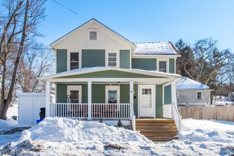 46 E Main St, Sussex, NJ 07461 - #1