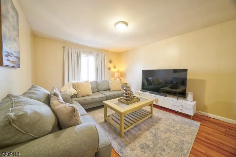 369 Bradford St, Orange, NJ 07050 - #3