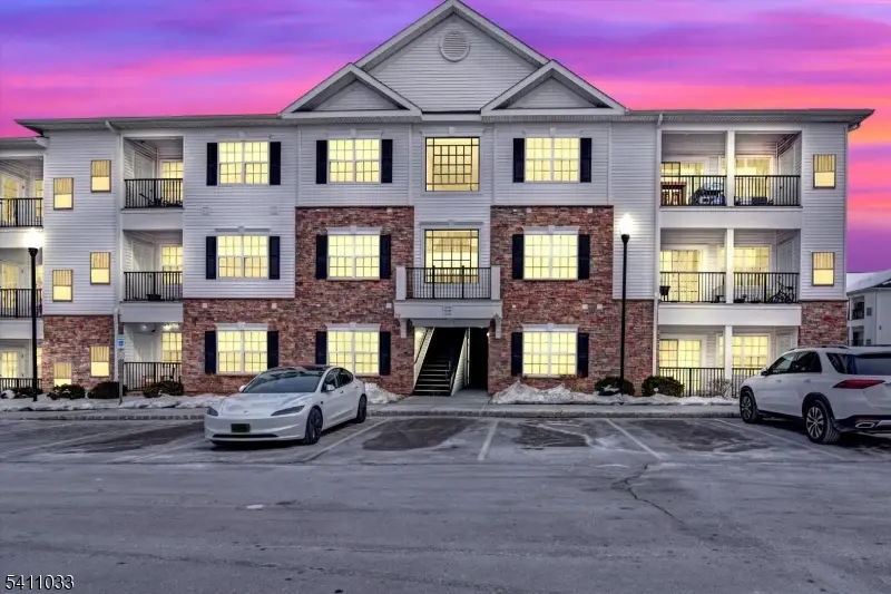 715 Stiller Ln #715, Monroe Township, NJ 08831 - #2