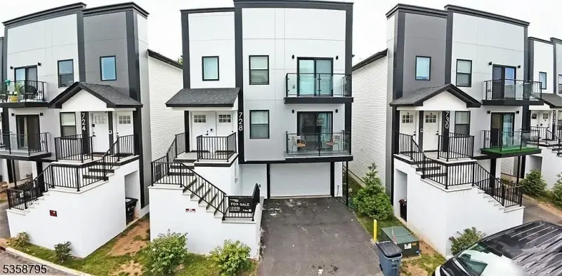 728 Seaport Dr, Elizabeth, NJ 07201 - #1