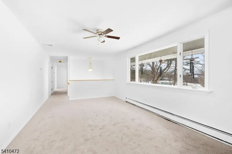 2 Beemer Rd, Sussex, NJ 07461 - #3