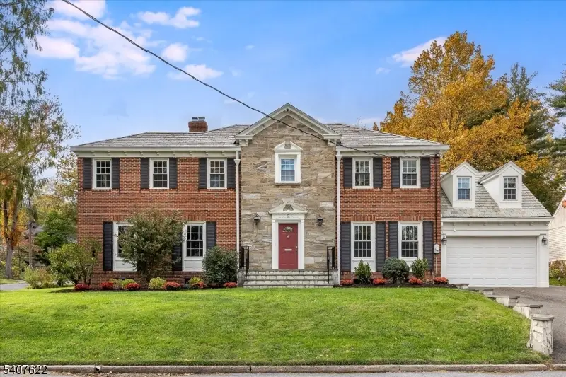 2 Hemlock Ct, Maplewood, NJ 07040 - #1