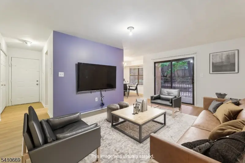 660-672 N Broad St #B3, Elizabeth, NJ 07208 - #3