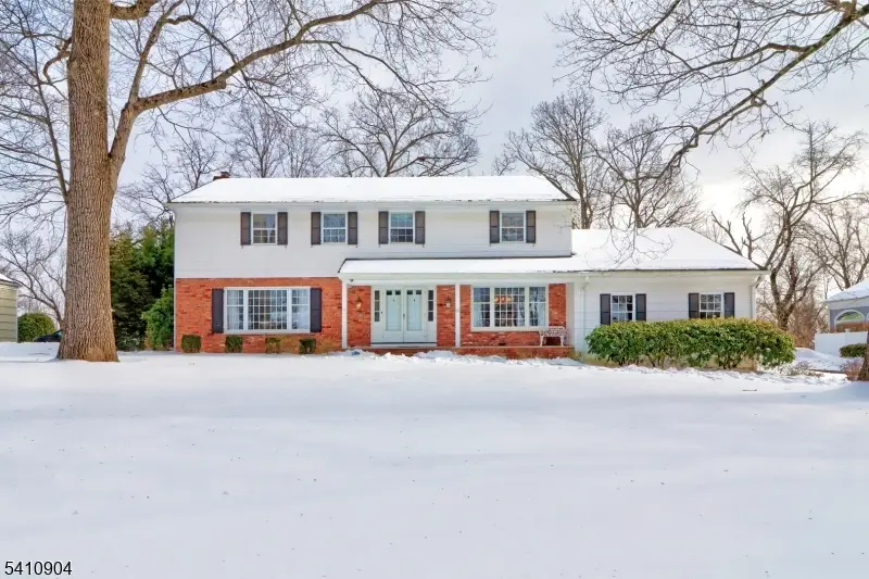 81 Huron Dr, Chatham, NJ 07928 - #2