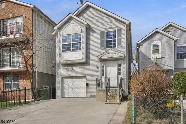 51 Demarest St, Newark City, NJ 07112