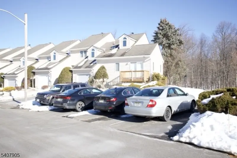 20 Fowler Dr, West Orange, NJ 07052 - #3