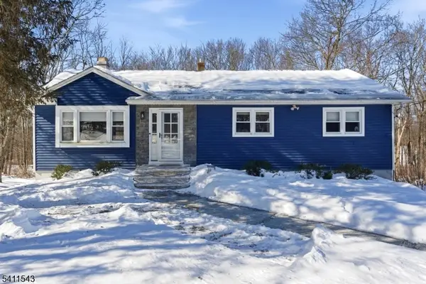 22 2nd Lt J T Wroblewski La, Jefferson Twp., NJ 07438