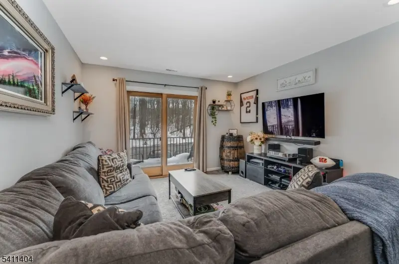 579 Dell Pl #79, Stanhope, NJ 07874 - #3