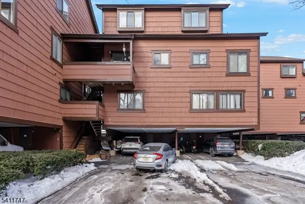 9 Marina Ky, Secaucus Town, NJ 07094