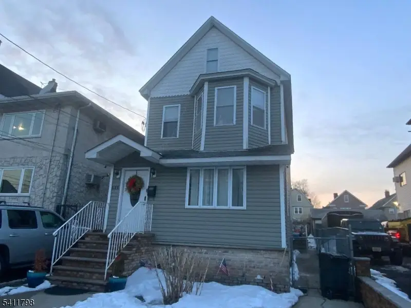 608 Adams Ave, Elizabeth, NJ 07201 - #1