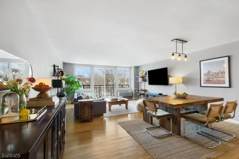 300 Main St #413, Singac, NJ 07424 - #1