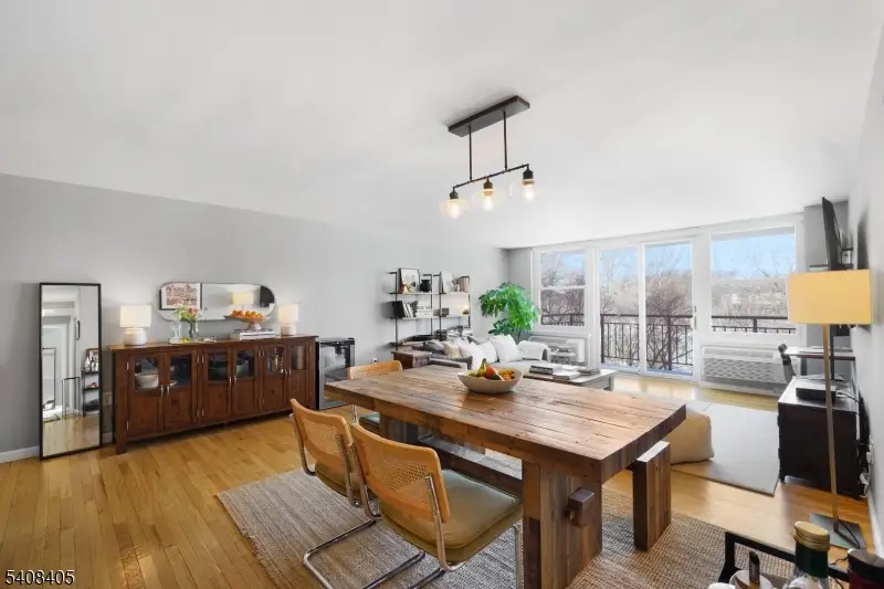 300 Main St #413, Singac, NJ 07424 - #2