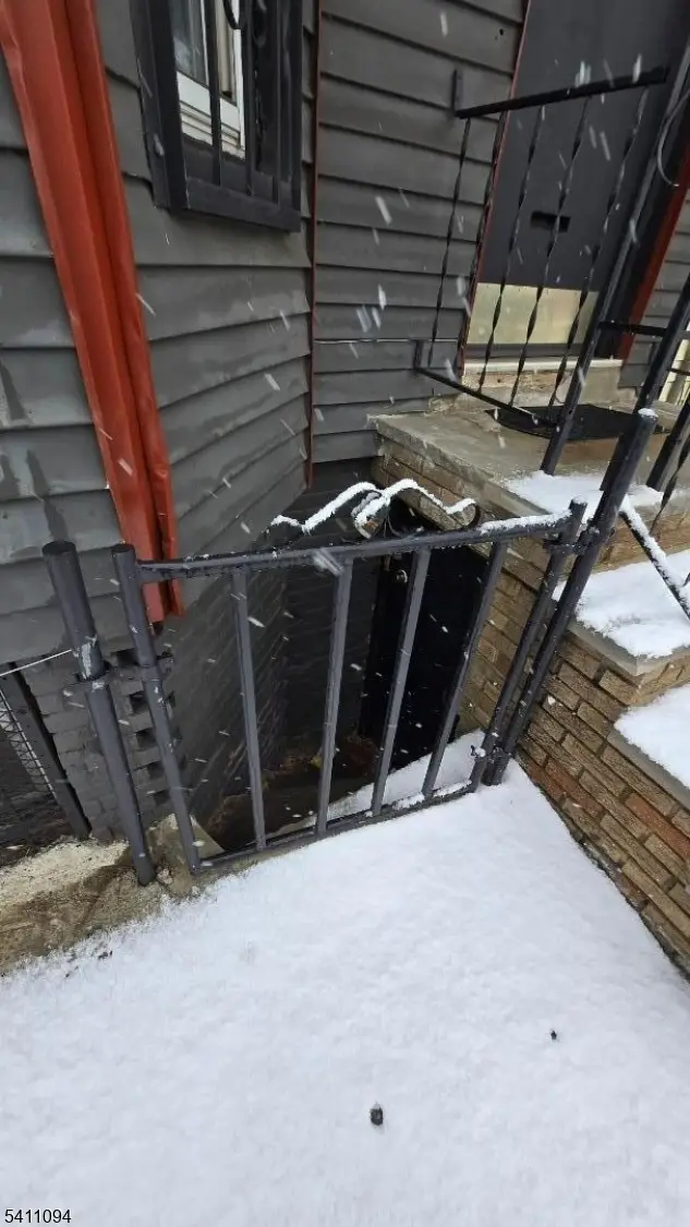 32 Emmet St, Newark, NJ 07114 - #2