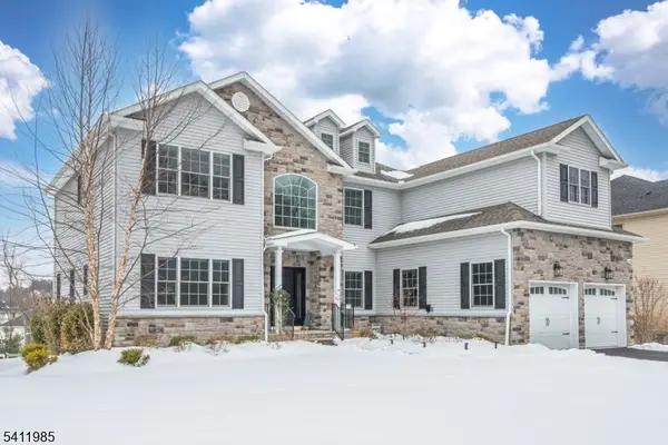 77 Haggerty Dr, West Orange Twp., NJ 07052