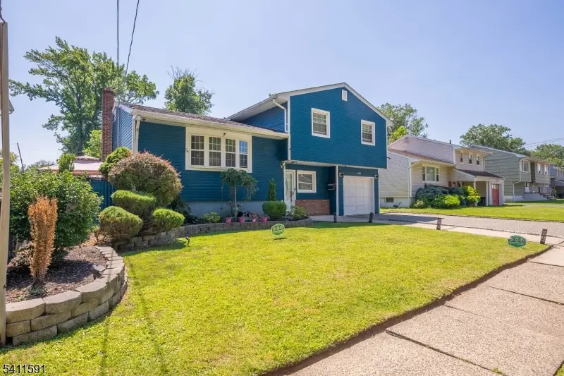 463 W 6th Ave, Roselle, NJ 07203 - #3