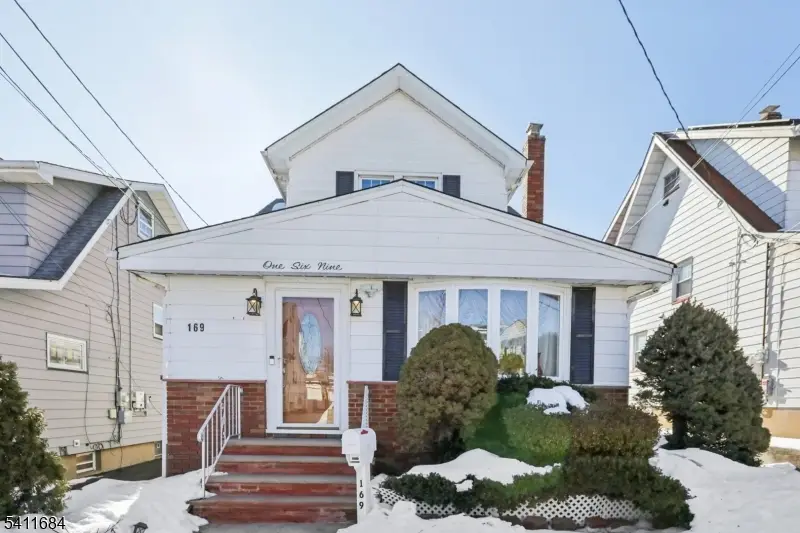 169 E 6th St, Clifton, NJ 07011 - #2