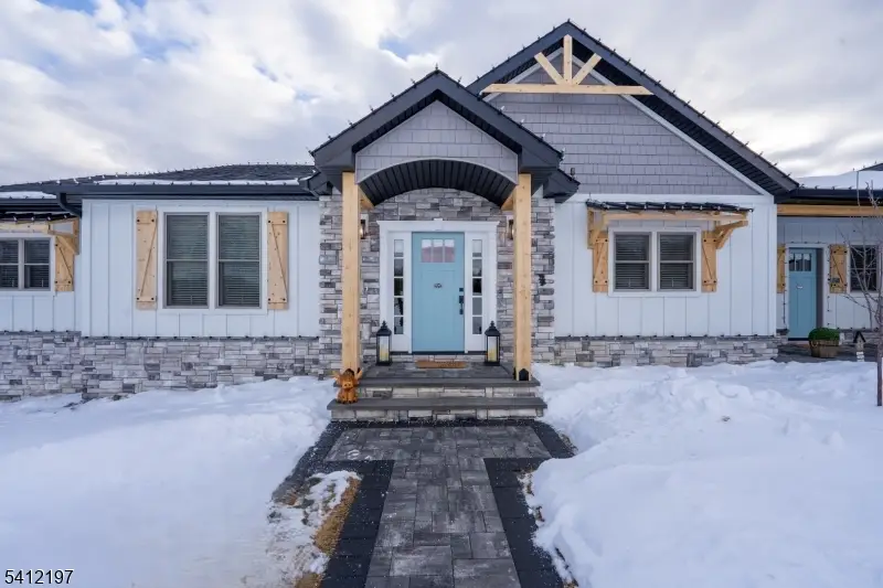 27 Sterling Dr, Wantage, NJ 07461 - #2