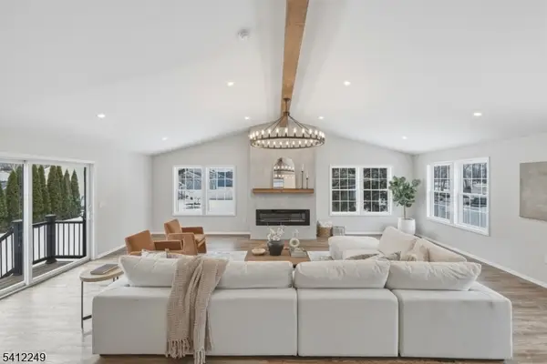 526 Ridgedale Ave, East Hanover Twp., NJ 07936