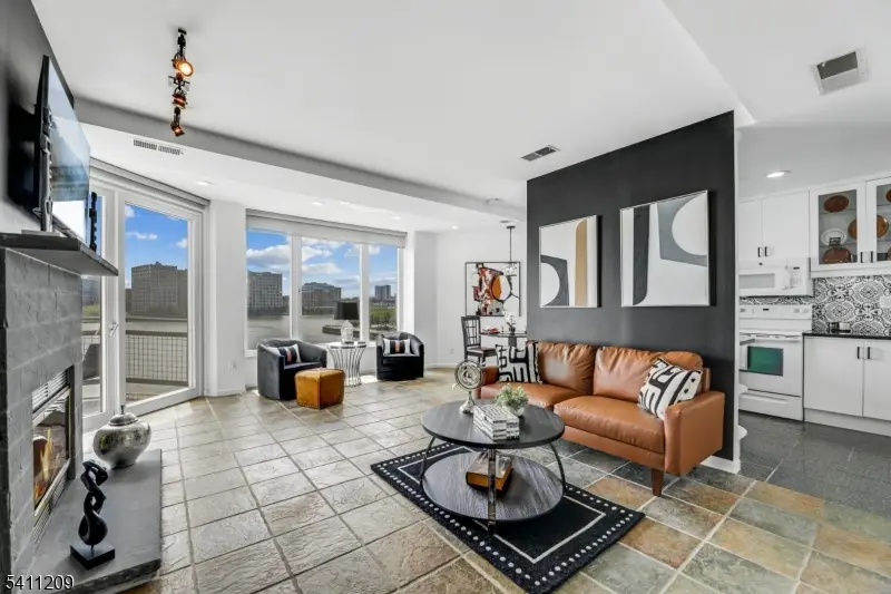 600 Harbor Blvd, 926 #926, Weehawken, NJ 07086 - #3