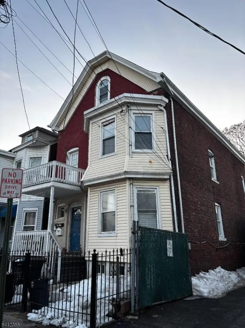 942 E 19th St, Paterson, NJ 07501 - #1