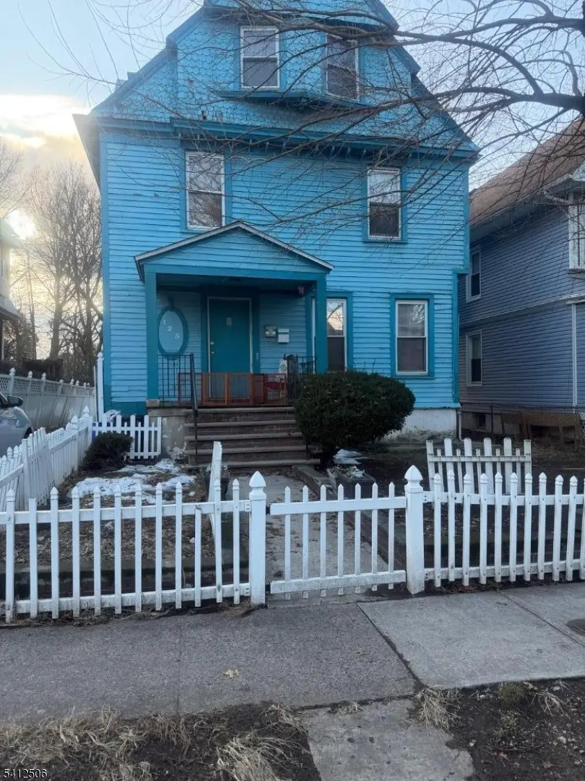 125 Washington St, East Orange, NJ 07017 - #1