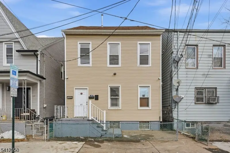 61 Sassafras St, Paterson, NJ 07524 - #2