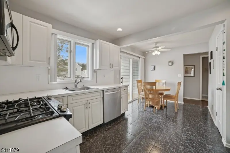 69 Lapis Circle, West Orange, NJ 07052 - #3